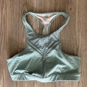 Alo Yoga Half Moon  Sports Bra  - M - Sage - NWOT